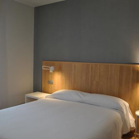 Hostal Universitat Cervera  Εξωτερικό φωτογραφία